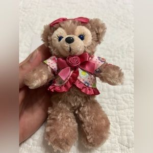 Shellie May Tokyo DisneySea keychain with Tag. Spring Voyage/Cape Cod Blossoms